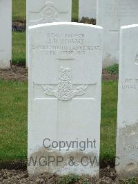 Wulverghem-Lindenhoek Road Military Cemetery - Downs, J R