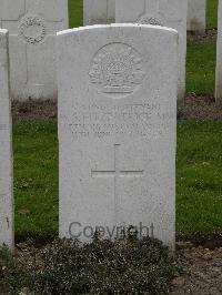 Wulverghem-Lindenhoek Road Military Cemetery - Fitzpatrick, William Sydney