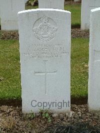 Wulverghem-Lindenhoek Road Military Cemetery - Goodey, A