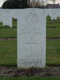 Wulverghem-Lindenhoek Road Military Cemetery - Hardiment, Walter George