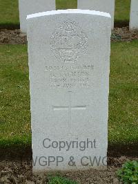Wulverghem-Lindenhoek Road Military Cemetery - Jackson, G