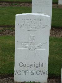Wulverghem-Lindenhoek Road Military Cemetery - James, E A