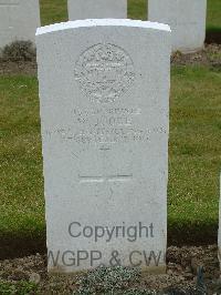 Wulverghem-Lindenhoek Road Military Cemetery - Judge, W