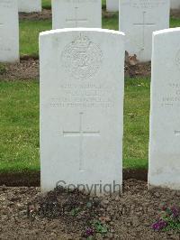 Wulverghem-Lindenhoek Road Military Cemetery - Lee, W G