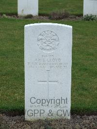 Wulverghem-Lindenhoek Road Military Cemetery - Lloyd, John Francis Selby