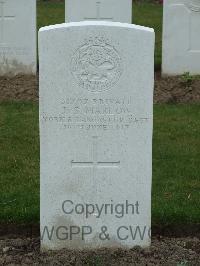 Wulverghem-Lindenhoek Road Military Cemetery - Marlow, J S