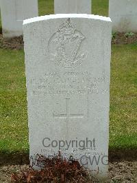 Wulverghem-Lindenhoek Road Military Cemetery - McCaughan, G