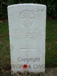 Wulverghem-Lindenhoek Road Military Cemetery - McGeehan, N