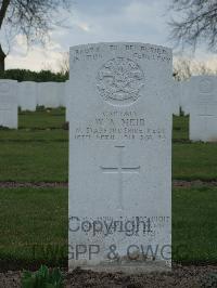 Wulverghem-Lindenhoek Road Military Cemetery - Meir, Wilfrid Ault