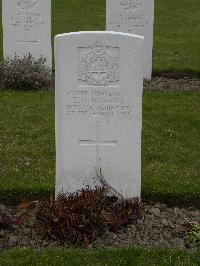 Wulverghem-Lindenhoek Road Military Cemetery - Nowell, Ernest Harry