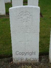 Wulverghem-Lindenhoek Road Military Cemetery - Ogden, Joseph
