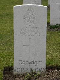 Wulverghem-Lindenhoek Road Military Cemetery - Pilley, Reginald Charles