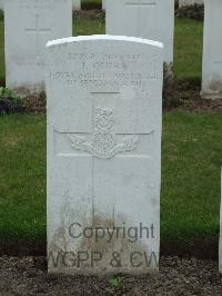 Wulverghem-Lindenhoek Road Military Cemetery - Quirk, J
