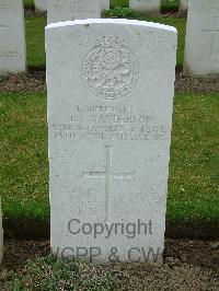 Wulverghem-Lindenhoek Road Military Cemetery - Sanderson, Thomas Edward