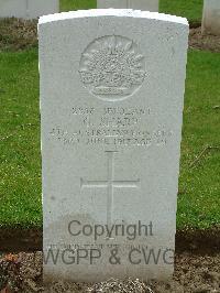 Wulverghem-Lindenhoek Road Military Cemetery - Sharp, George