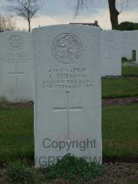 Wulverghem-Lindenhoek Road Military Cemetery - Shreeve, G