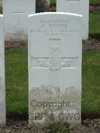 Wulverghem-Lindenhoek Road Military Cemetery - Tucker, C