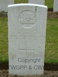 Wulverghem-Lindenhoek Road Military Cemetery - Walls, W