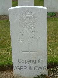 Wulverghem-Lindenhoek Road Military Cemetery - Way, B F