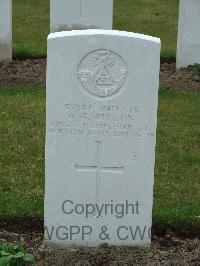 Wulverghem-Lindenhoek Road Military Cemetery - Wilson, W G