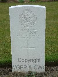 Wulverghem-Lindenhoek Road Military Cemetery - Wright, G A