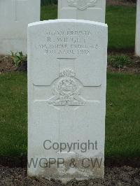 Wulverghem-Lindenhoek Road Military Cemetery - Wright, R