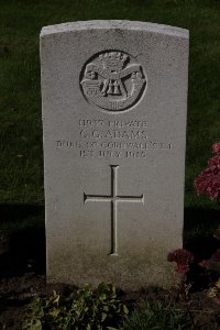 Houplines Communal Cemetery Extension - Adams, C G