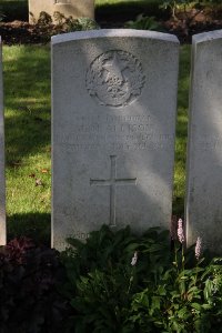 Houplines Communal Cemetery Extension - Allison, John Mathieson