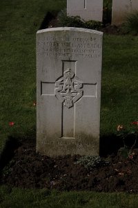 Houplines Communal Cemetery Extension - Ball, Walter William
