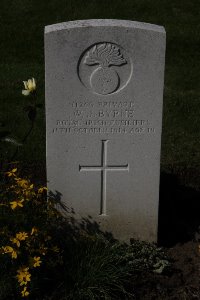 Houplines Communal Cemetery Extension - Byrne, W J