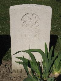 Houplines Communal Cemetery Extension - Hopkins, P