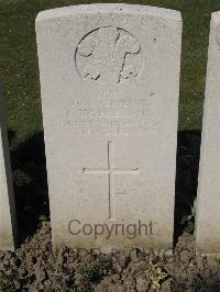 Houplines Communal Cemetery Extension - McPherson, C