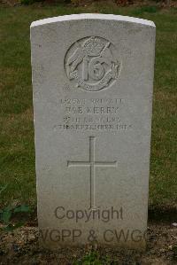 Perreuse Chateau Franco British National Cemetery - Kerry, Walter Birbeck