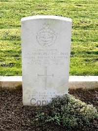Le Mans West Cemetery - Armour, James Alexander
