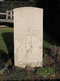 Le Mans West Cemetery - Bradley, David