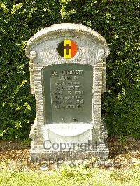 Le Mans West Cemetery - Delombaert, Louis