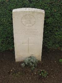 Le Mans West Cemetery - Englefield, G F