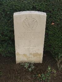 Le Mans West Cemetery - Harkness, D