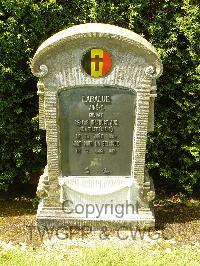 Le Mans West Cemetery - Labalue, AimÃ©