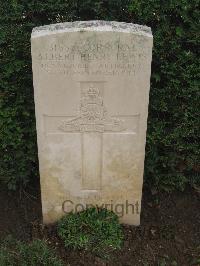 Le Mans West Cemetery - Lewis, Albert Henry