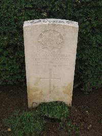 Le Mans West Cemetery - Martin, William