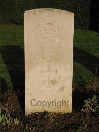 Le Mans West Cemetery - Mulligan, James Lawrence Anthony