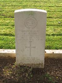Le Mans West Cemetery - Plumb, Ivor Collins