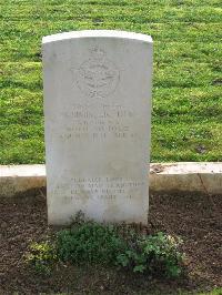 Le Mans West Cemetery - Simister, Norman