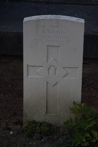 Bois Grenier Communal Cemetery - Baird, A
