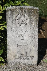 Villers St. Genest Communal Cemetery - Garbutt, John Albert