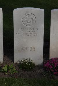 Coxyde Military Cemetery - Allen, Elkanah Trethewey