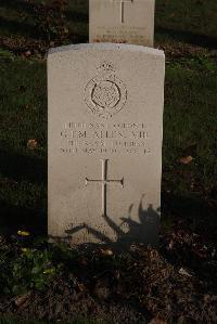 Coxyde Military Cemetery - Allen, Geoffrey Thornton MacArthur