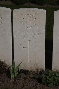 Coxyde Military Cemetery - Brown, David Scott