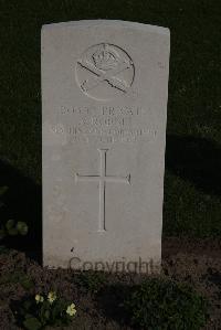 Coxyde Military Cemetery - Robbie, A